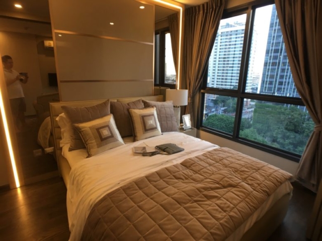 A33A29BB-3333-46B9-A5A3-0E0DACC88F4F