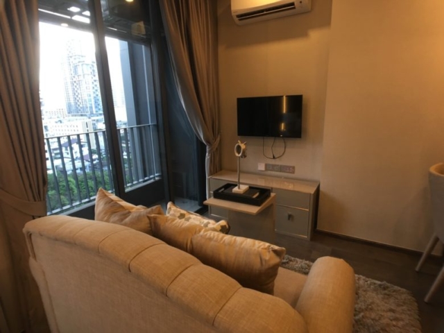 D688AAAB-1E66-4778-8D5C-C9791E1D5385